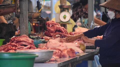 Chủ động nguồn cung thịt lợn cho cao điểm Tết Bính Ngọ 2026