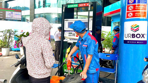 Giá xăng dầu hôm nay 19/12/2025: Tiếp đà tăng