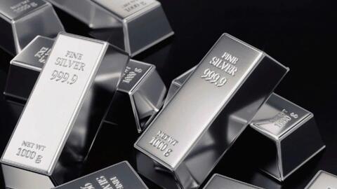 Giá bạc hôm nay 8/1/2026: Quay đầu giảm