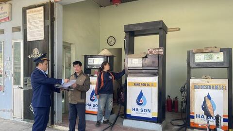 Lạng Sơn: 100% cửa hàng xăng dầu ký cam kết bán hàng đúng quy định
