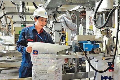 Thuế giá trị gia tăng mặt hàng phân bón: Tiếp tục đề xuất tăng lên 5%