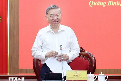 Tổng Bí thư Tô Lâm: Xây dựng Quảng Trị trở thành trung tâm năng lượng sạch