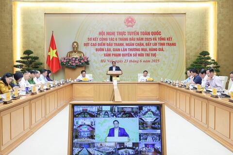 Bộ trưởng Nguyễn Hồng Diên: Mỗi ngày đều là cao điểm chống hàng giả