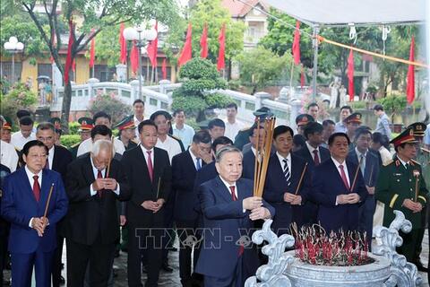 Tổng Bí thư Tô Lâm dự Lễ kỷ niệm Ngày sinh Tổng Bí thư Nguyễn Văn Linh