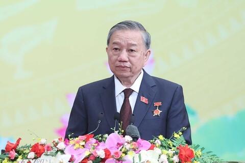 Nghị quyết 72-NQ/TW về tăng cường bảo vệ, chăm sóc sức khỏe nhân dân