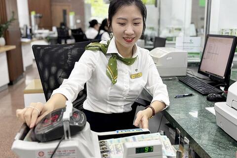 Thúc đẩy cho vay tiêu dùng cuối năm