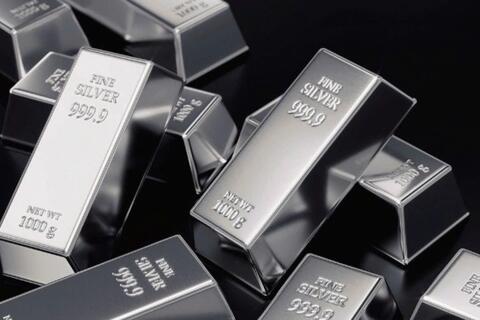 Giá bạc hôm nay 8/1/2026: Quay đầu giảm