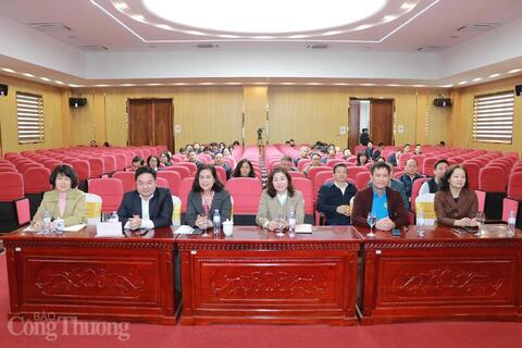 Hội nghị Báo cáo viên Trung ương toàn quốc tháng 1/2026 tại điểm cầu Bộ Công Thương