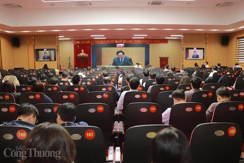 Hội nghị toàn quốc quán triệt Nghị quyết 79 và 80 của Bộ Chính trị tại điểm cầu Bộ Công Thương