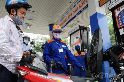 Sau kỳ tăng giá ngày 19/3, giá xăng dầu Việt Nam so với các nước ra sao?