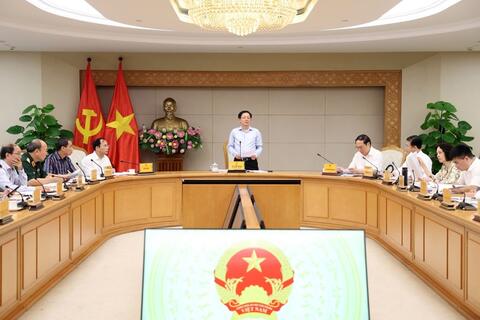 Xây dựng định hướng bảo vệ môi trường gắn với mục tiêu tăng trưởng 2 con số