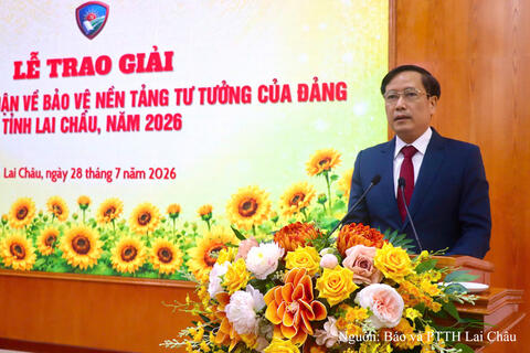 Lai Châu trao giải Cuộc thi chính luận bảo vệ nền tảng tư tưởng của Đảng