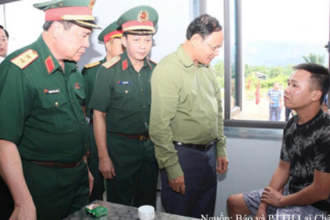 Lai Châu: Bàn giao 24 căn nhà tái định cư cho người dân Mường Than