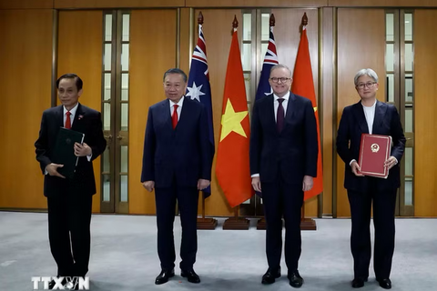 Tổng Bí thư, Chủ tịch nước Tô Lâm chứng kiến trao văn kiện hợp tác giữa Việt Nam - Australia