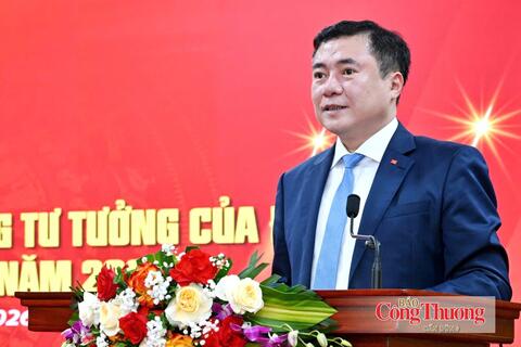 Bảo vệ nền tảng tư tưởng của Đảng cần được cụ thể hóa bằng những cách làm thiết thực