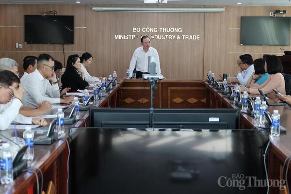 Bộ Công Thương làm việc với Hiệp hội doanh nghiệp phía Nam