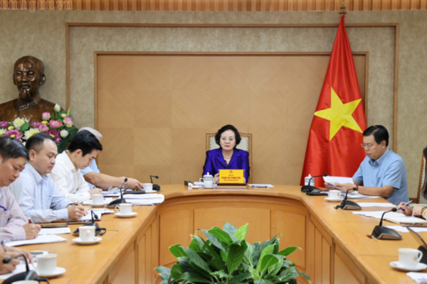 Phó Thủ tướng Phạm Thị Thanh Trà họp về xây dựng Đề án cải cách chính sách tiền lương và BHXH