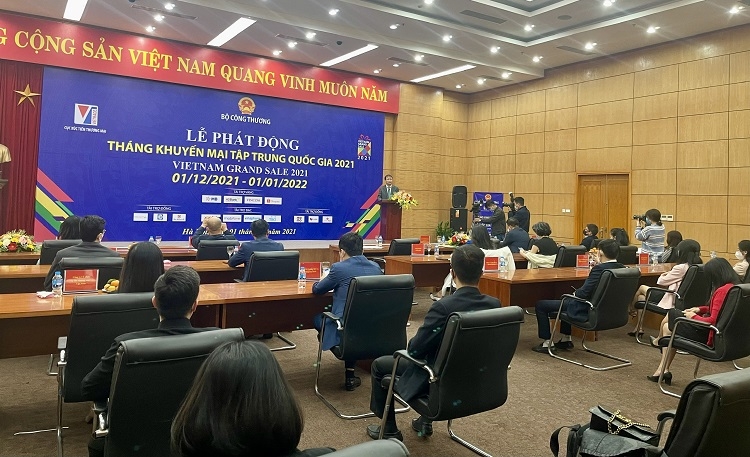 Lễ Phát động Vietnam Grand Sale 2021 được tổ chức trực tiếp tại Bộ Công Thương và phát trực tuyến trên http://www.vietrade.gov.vn và https://www.facebook.com/truyenhinhcongthuong