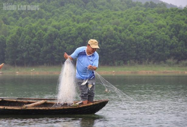 Săn cá đặc sản trong vườn quốc gia - Ảnh 7.