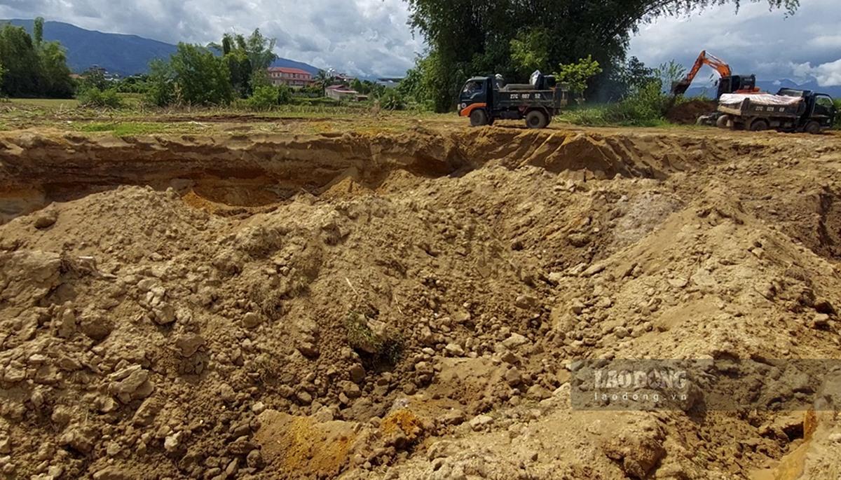 Khu vực được cơ quan chức năng huyện Điện Biên kết luận gia đình ông Quàng Văn Thành tự ý san, múc đất làm thay đổi hiện trạng.