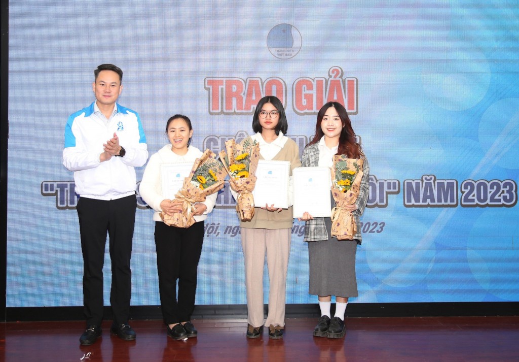 Anh Nguyễn Kim Quy, Uỷ viên Ban Thường vụ Trung ương Đoàn, Phó Chủ tịch Thường trực Trung ương Hội LHTN Việt Nam