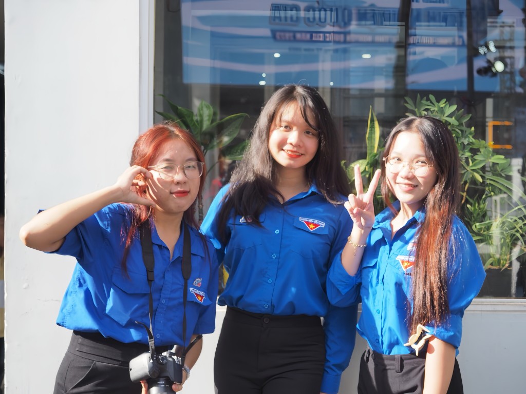 Thành viên Đội hình Ngòi bút trẻ chủ yếu là các bạn sinh viên trẻ đang học tập tại TP Hồ Chí Minh