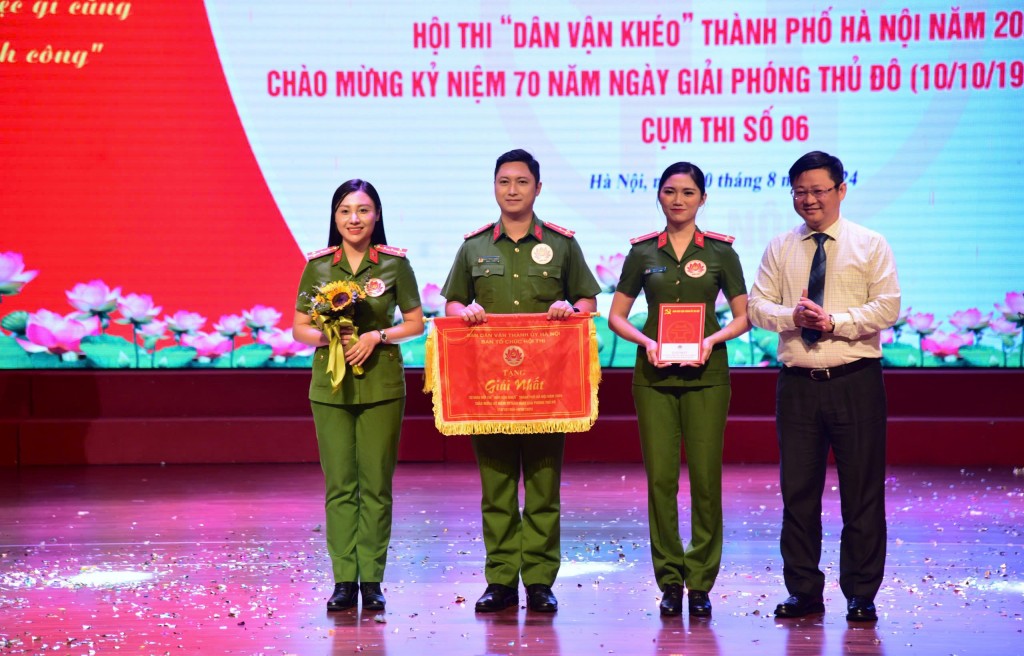 Công an TP Hà Nội giành giải Nhất Hội thi Dân vận khéo cụm 6