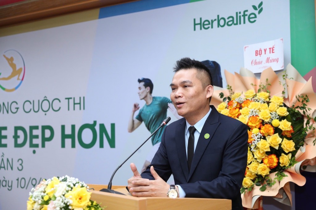 Ông Nguyễn Thành Đạt – Giám Đốc Truyền Thông Herbalife Việt Nam phát biểu tại lễ phát động cuộc thi.