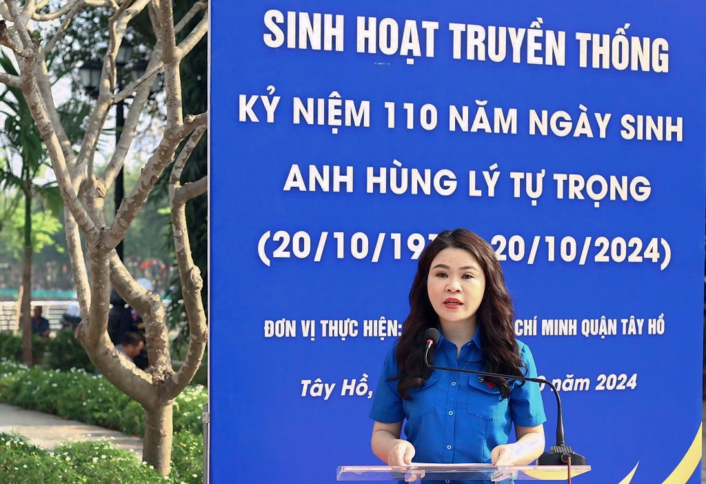 Tuổi trẻ Thủ đô dâng hương, tưởng niệm Anh hùng Lý Tự Trọng