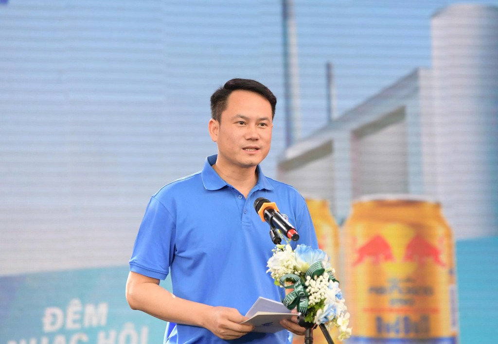 Anh chia sẻ
