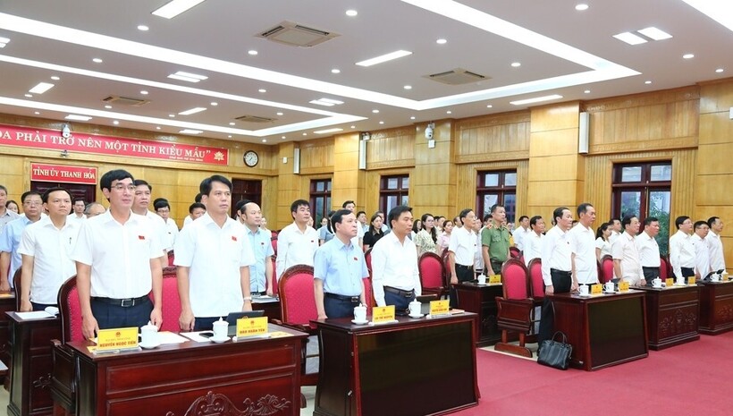 Hội đồng nhân dân tỉnh Thanh Hóa thông qua hàng loạt nghị quyết quan trọng. Ảnh: Quốc Hương
