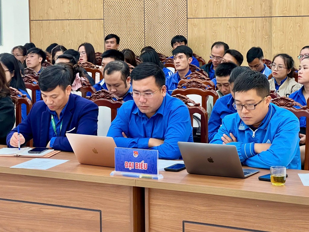 Đại biểu tham dự Hội nghị (Ảnh: TTLĐ)