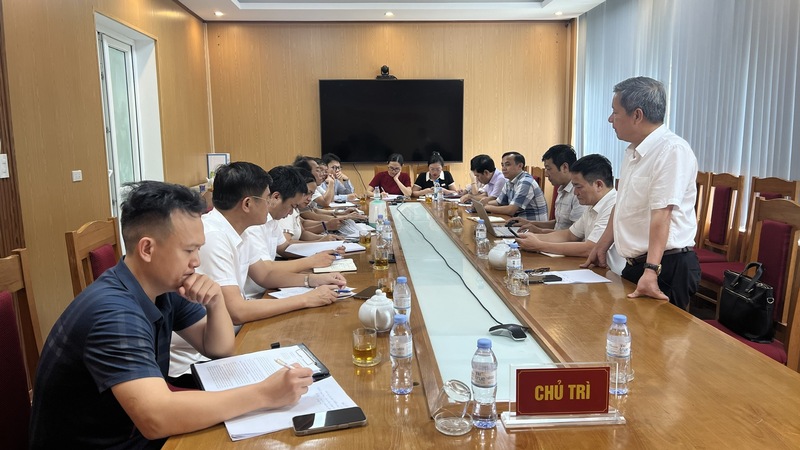 Đại diện Bộ Công Thương đã giải đáp các thắc mắc, tiếp thu các kiến nghị, đề xuất của các địa phương trong quá trình vận hành chính quyền địa phương 2 cấp. Ảnh: Quốc Huy