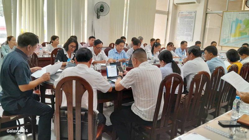 Ông Lê Hoàng Tài, Phó Cục trưởng Cục Xúc tiến thương mại (Bộ Công Thương) làm việc tại phường Mỹ Tho, tỉnh Đồng Tháp.