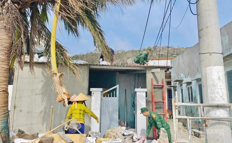 Xã Nhơn Châu chưa kịp hồi sức sau cơn bão số 13 và trận mưa lũ lịch sử.