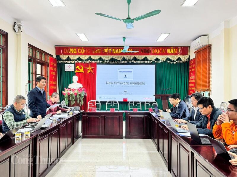 Đoàn công tác Bộ Công Thương làm việc với Nhà máy Thủy điện Tuyên Quang về việc kiểm tra bảo đảm cung ứng điện mùa khô năm 2026.