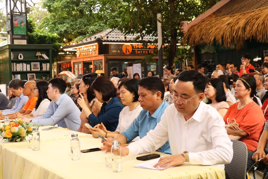 Sự kiện “Tri thức số - Kết nối tương lai” tại Phố Sách Hà Nội.