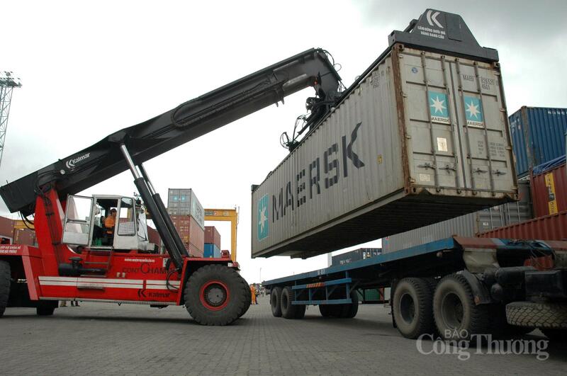 FTA thế hệ mới không còn đơn thuần là “ưu đãi thương mại”, mà trở thành công cụ để các quốc gia giữ vị trí trong chuỗi cung ứng toàn cầu. Ảnh: Cấn Dũng