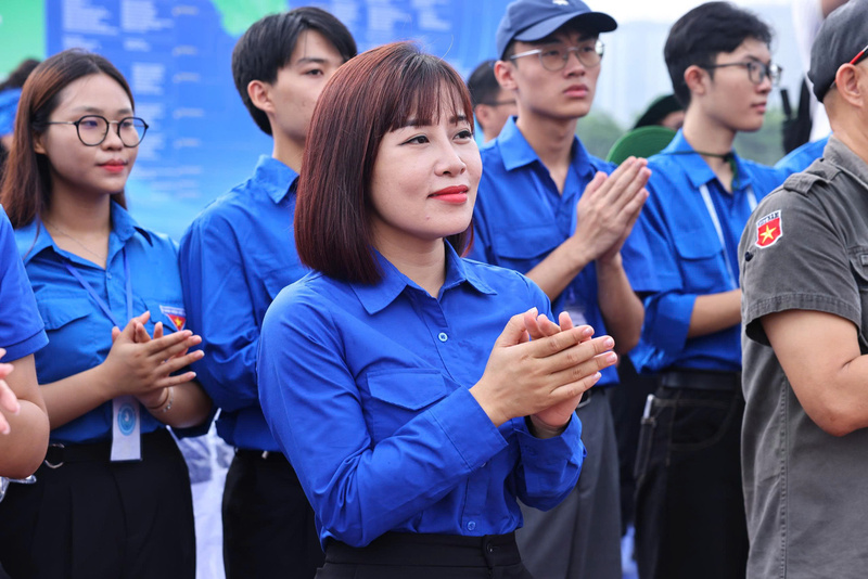 Chị Nguyễn Ngọc Tâm, Ủy viên Ban Chấp hành Trung ương Đoàn, Ủy viên Ban Chấp hành Đoàn Thanh niên Chính phủ, Bí thư Đoàn Thanh niên Bộ Công Thương tham dự buổi lễ. Ảnh: Đức Vũ