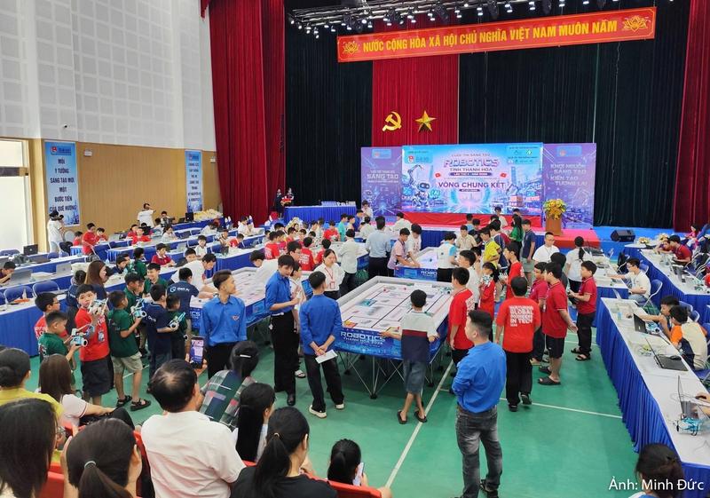 Vừa qua, Cuộc thi Robotics tỉnh Thanh Hóa lần thứ II năm 2026 được tổ chức với 154 đội thi.