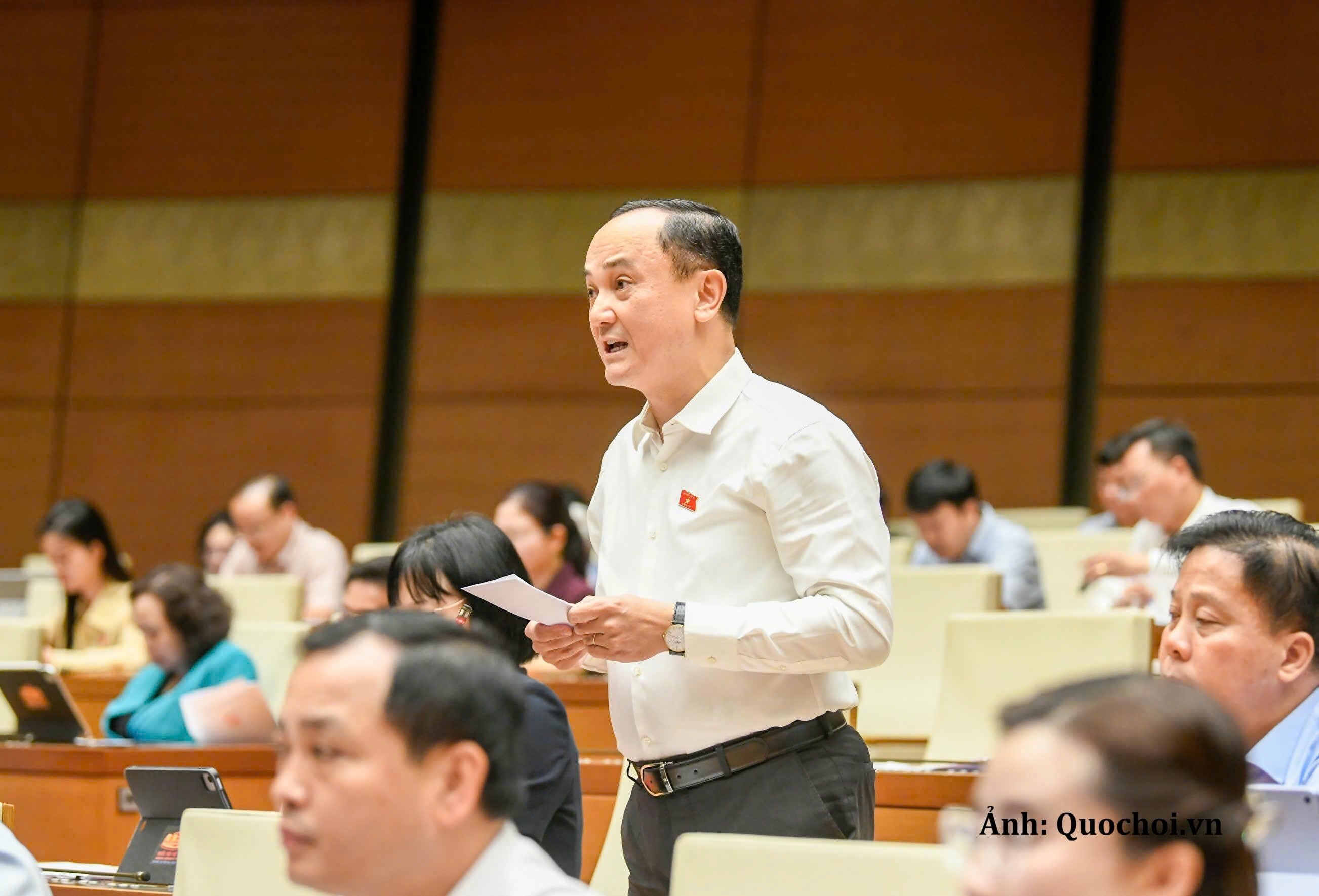 Đại biểu Nguyễn Ngọc Sơn, đoàn ĐBQH thành phố Hải Phòng đề xuất, giới hạn thẩm quyền và cơ chế kiểm soát phải được quy định chặt ngay trong Luật.