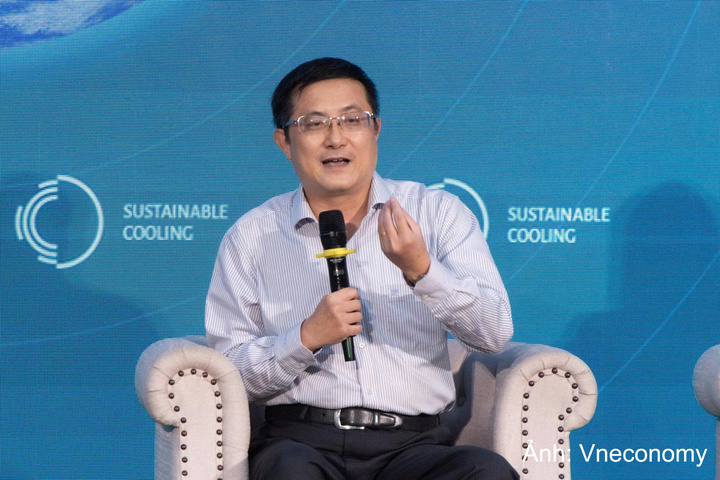 PGS.TS. Nguyễn Việt Dũng, Phó Hiệu trưởng Trường Cơ khí, Đại học Bách khoa Hà Nội.