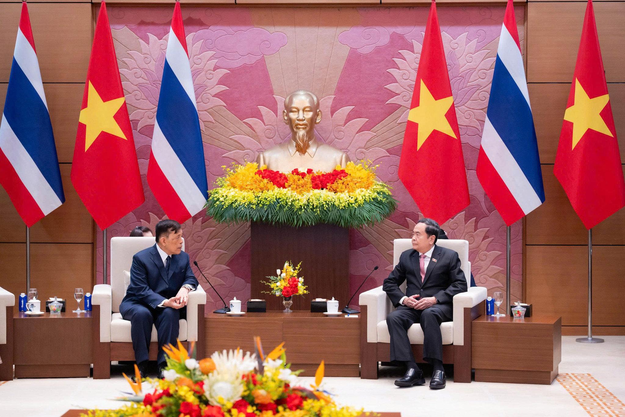 Chủ tịch Quốc hội Trần Thanh Mẫn hội kiến Nhà vua Vương quốc Thái Lan Maha Vajiralongkorn Phra Vajiraklaochaoyuhua và Hoàng hậu Suthida Bajrasudhabimalalakshana.