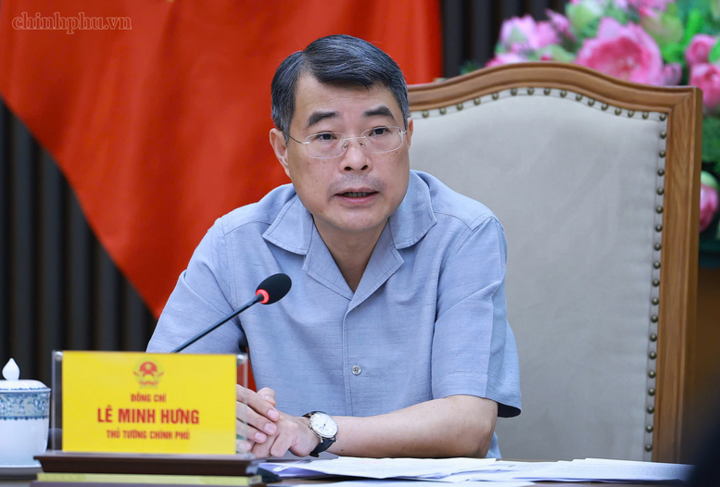 Thủ tướng phân tích nguyên nhân khiến một số dự án chậm tiến độ, giải ngân - Ảnh: chinhphu.vn/Nhật Bắc