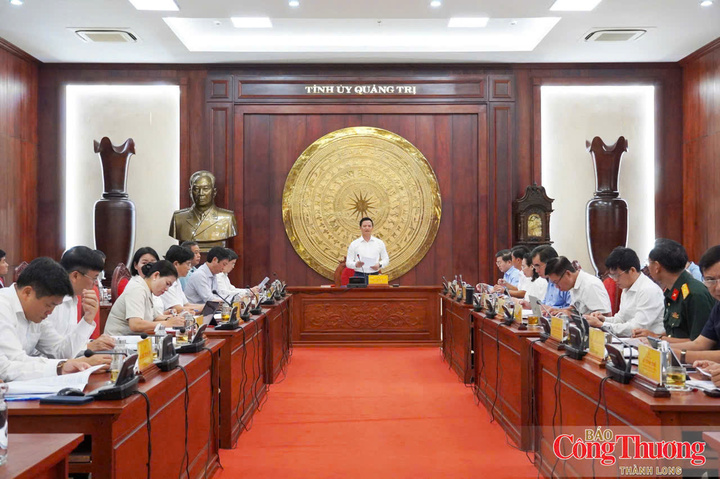 Bí thư Tỉnh ủy Quảng Trị Vương Quốc Tuấn yêu cầu các đại biểu đánh giá toàn diện những mục tiêu, nhiệm vụ đã triển khai