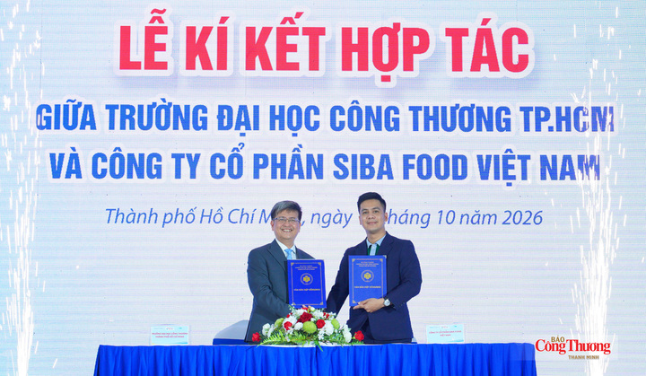Lãnh đạo HUIT ký kết hợp tác với các doanh nghiệp về hợp tác đào tạo, thực tập, nghiên cứu khoa học và hỗ trợ sinh viên khởi nghiệp tại sự kiện.