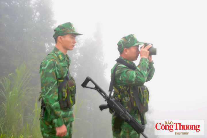 Các chiến sĩ Đồn Biên phòng Dào San (Lai Châu) tích cực tăng cường công tác tuần tra, kiểm soát, quản lý chặt chẽ đường biên.